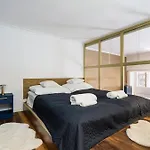 Apartament Csarnok *