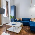 Csarnok Apartament