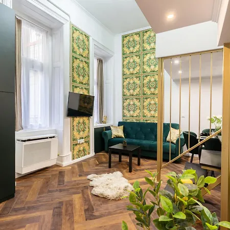 Csarnok Apartament *