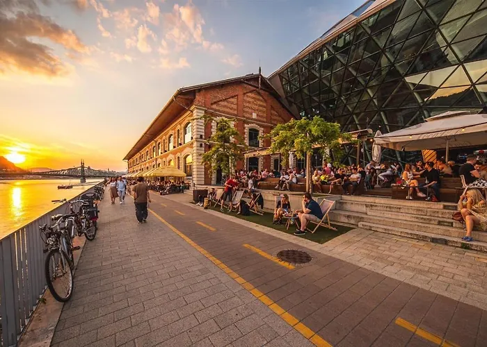 Csarnok * Budapest